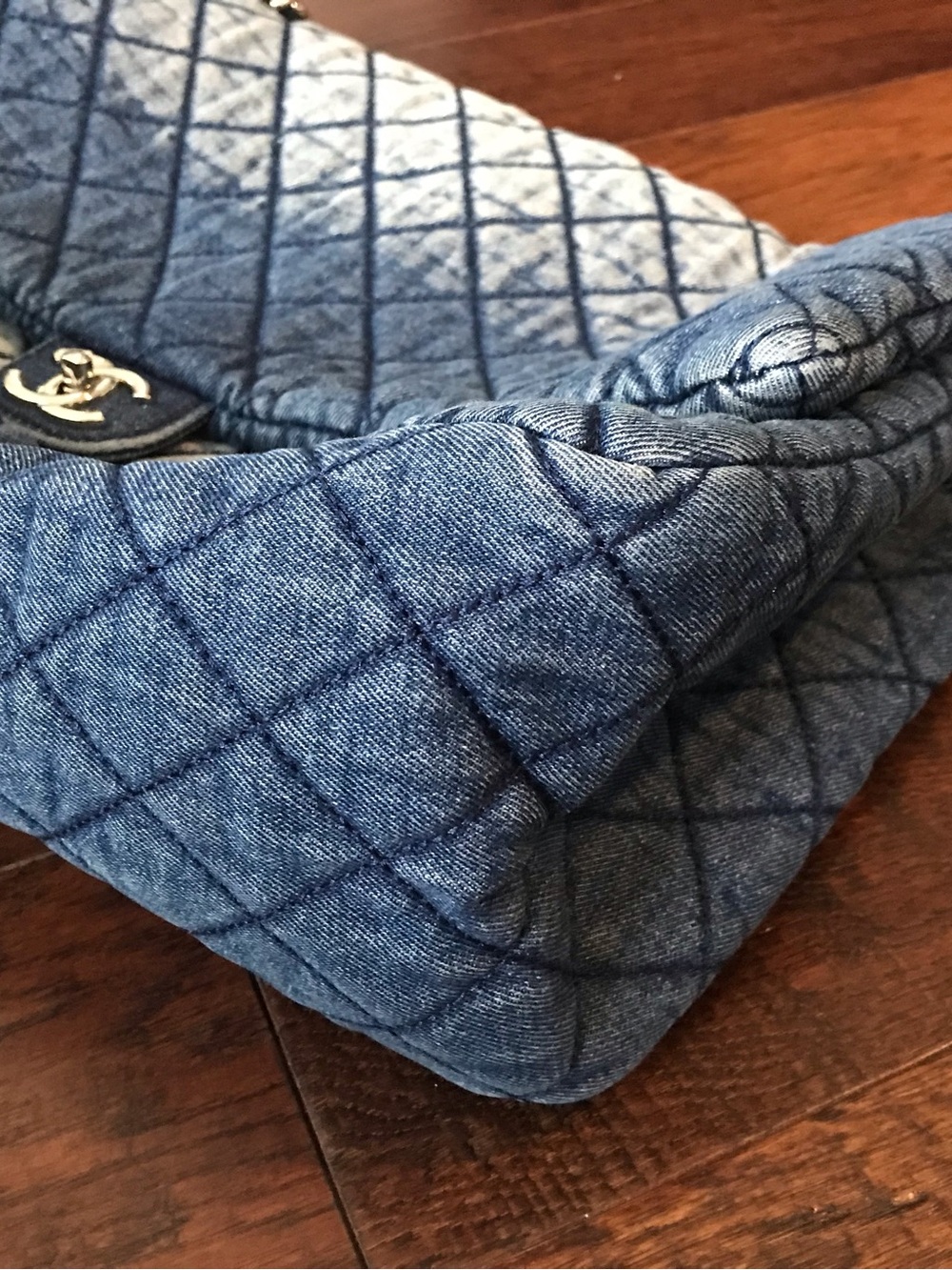 CHANEL Denim Quilted Shoulder tote crossbody Bag in Deep Blue XL - Picture 8 of 16